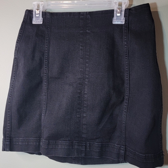 wild fable Dresses & Skirts - wild fable Black Mini Skirt Size 4
